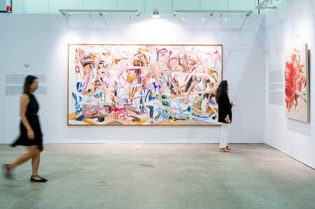 新加坡现当代艺术拍卖得1,510万新加坡元/1,110万美元总成交额。