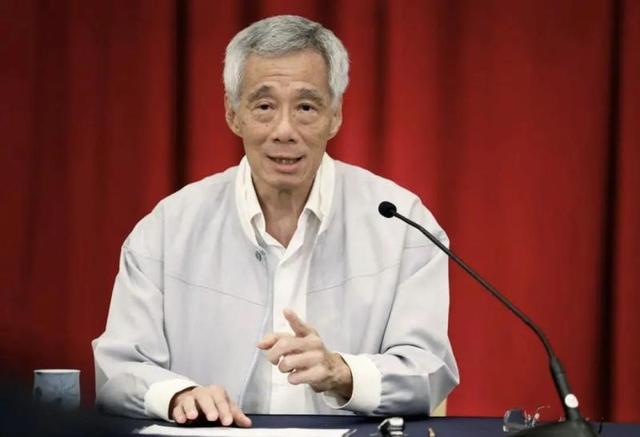 新加坡国会议长与议员丑闻曝光！他和她，双双辞职